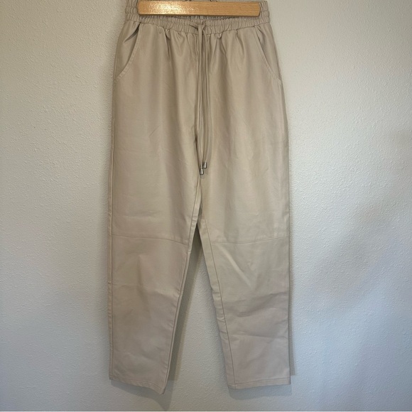 Lane 201 Women’s Cream Leather Joggers - Picture 7 of 14